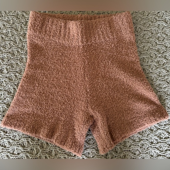 SKIMS Cozy Knit Short - Picture 1 of 5